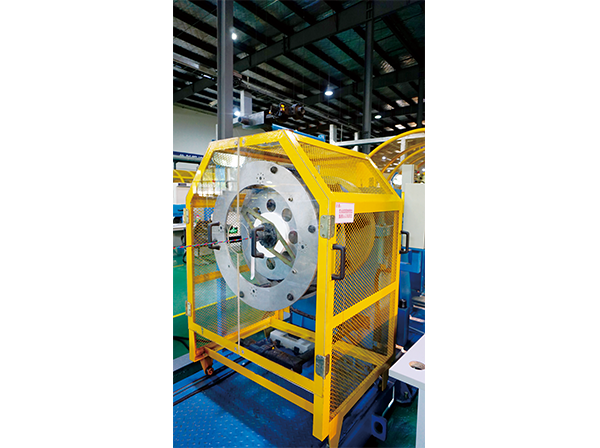 JLY搖籃型機器人線纜絞線機